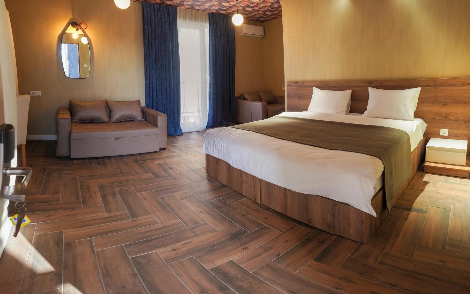 Hotel Hills In Old Tbiliszi Kültér fotó