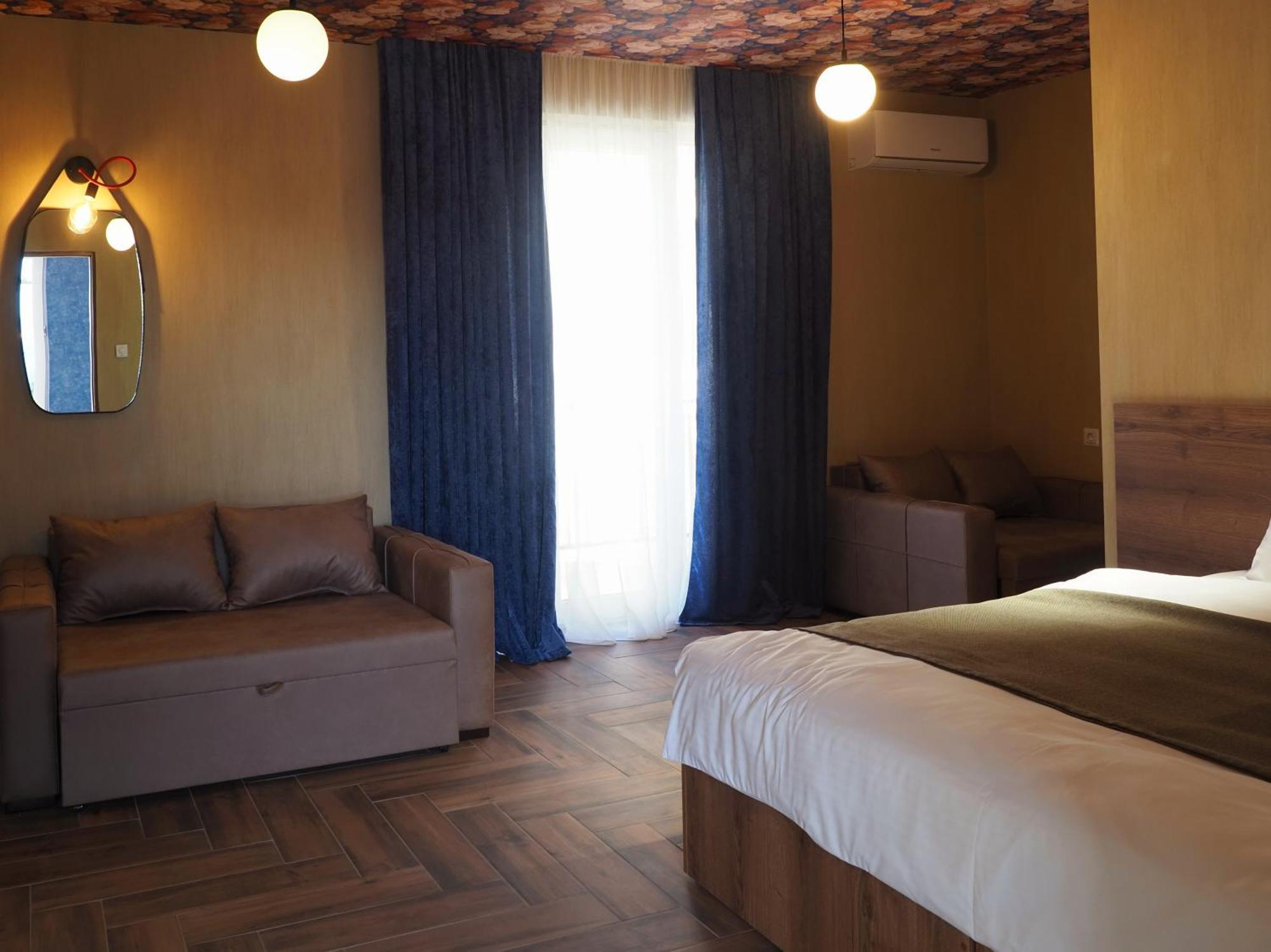 Hotel Hills In Old Tbiliszi Kültér fotó