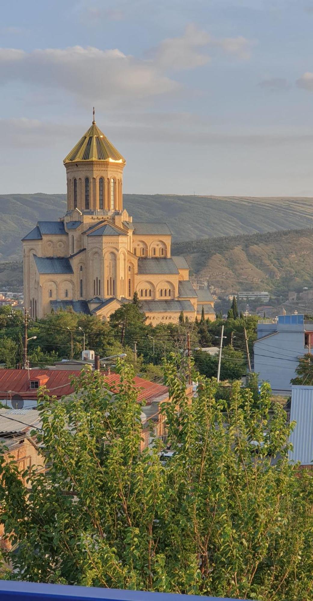 Hotel Hills In Old Tbiliszi Kültér fotó